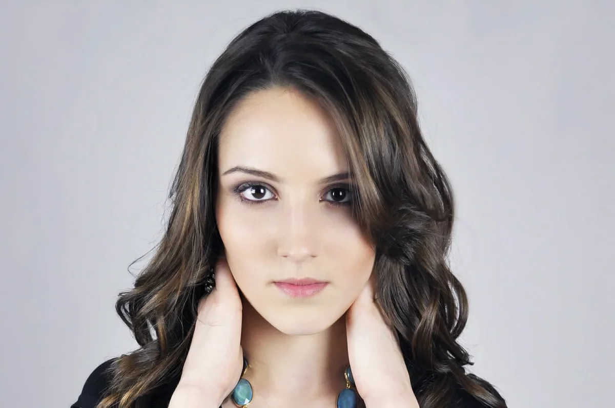 visage feminin parfait perfection beauté