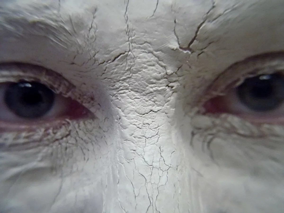 vertus de l'argile blanche-cheveux, peau, blessures