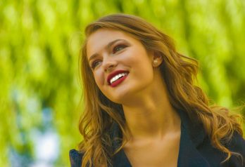 6 erreurs beauté qui vieillissent la peau